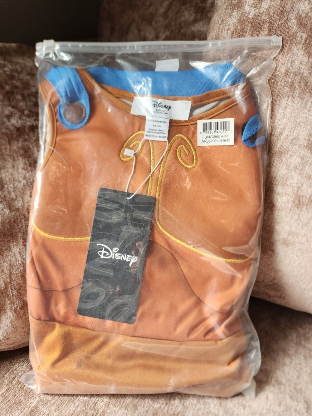 NWT Disney Hercules Deluxe Kids Costume Boys XS 4-6 Complete Set - Picture 3 of 3